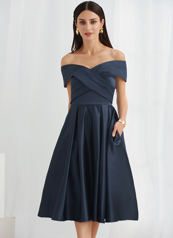 Robe Chic Bleu Marine Satinée - gallery 2