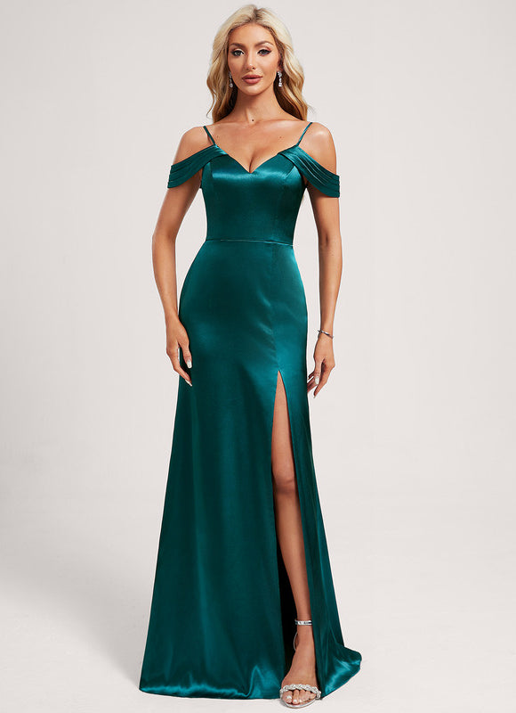 Robe Chic Satin Stretch