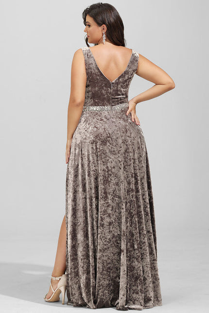 Robe Chic Velours Sombre - gallery 6