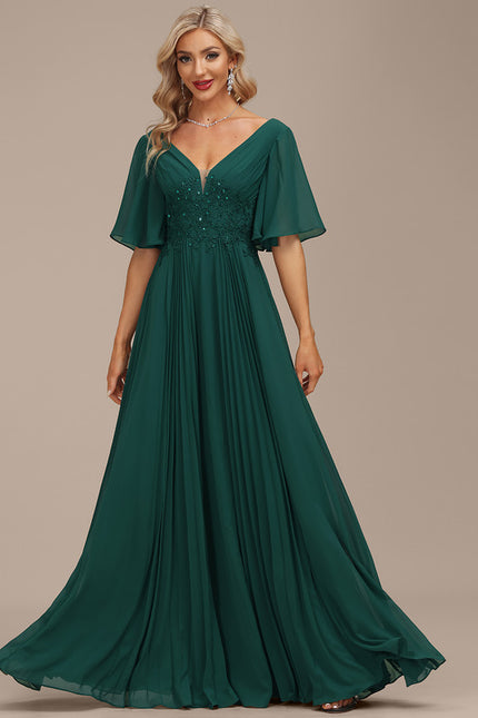 Robe Chic Émergence Élégante
