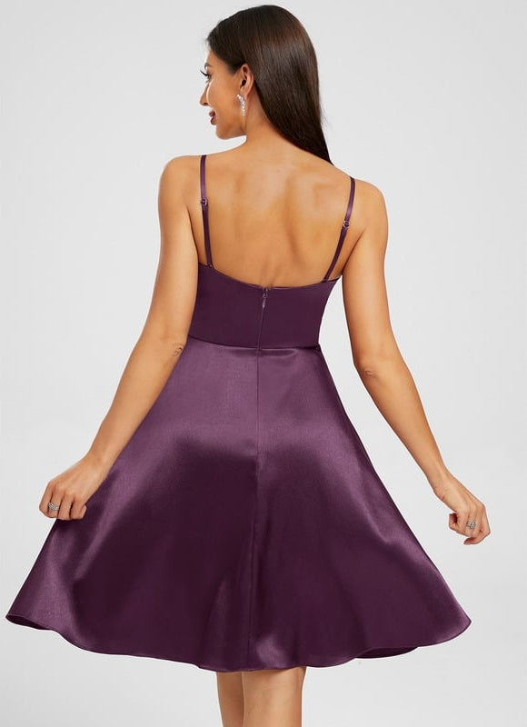Robe Chic Satinée Courte - gallery 4