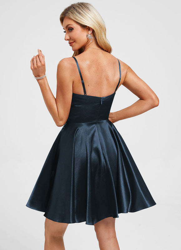 Robe Chic Satinée À Volants - gallery 1