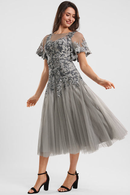 Robe Chic Élégance Éthérée - gallery 3