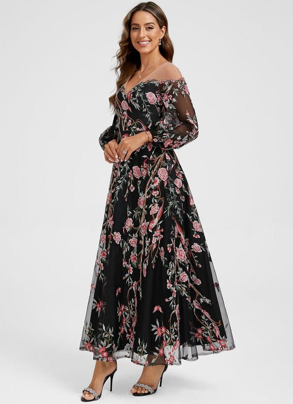 Robe Chic Noire Florale - gallery 3