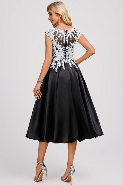 Robe Chic Noire Et Blanche - gallery 5