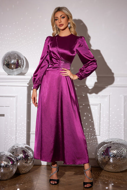 Robe Chic Satinée Violette Élégante - gallery 4