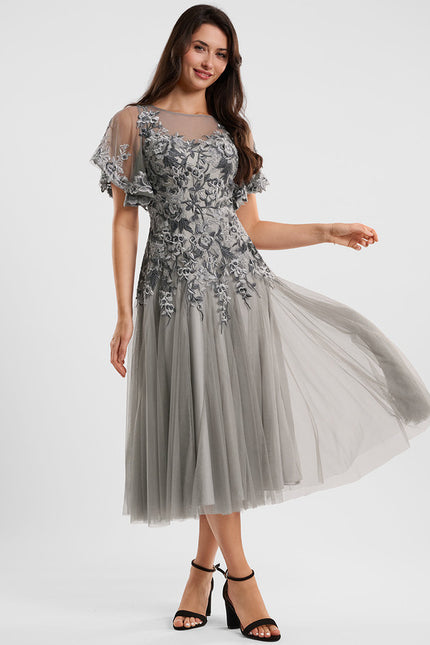 Robe Chic Élégance Éthérée - gallery 1