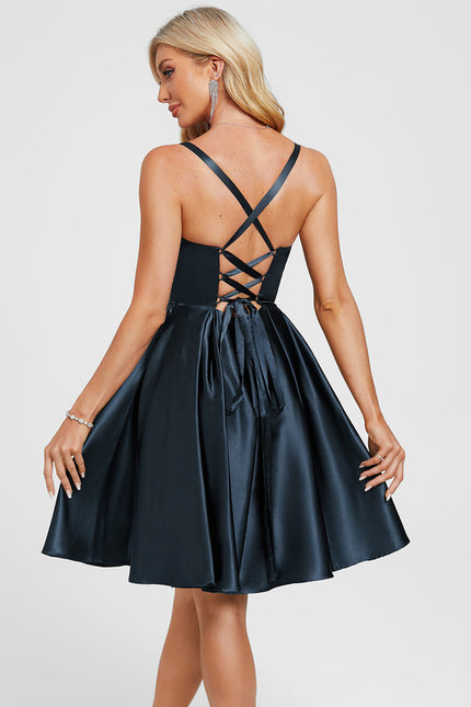 Robe Chic Satinée Noire - gallery 3