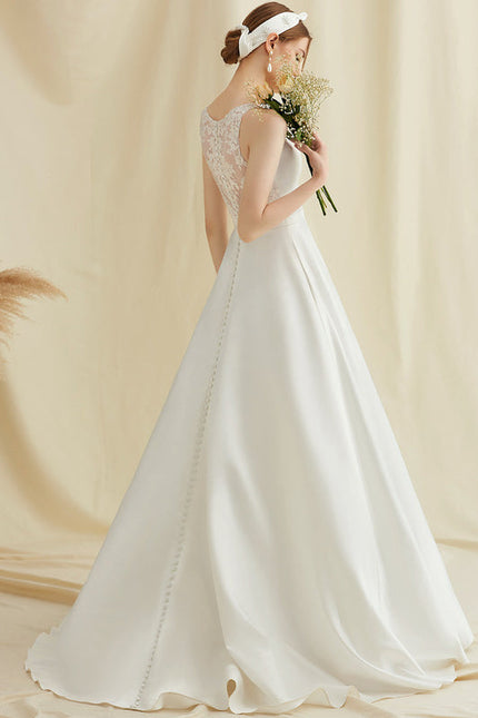 Robe Chic Satin Vignette - gallery 1