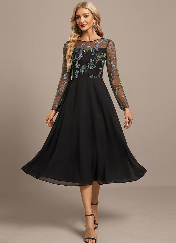 Robe Chic Élégance Florale Noir - gallery 2