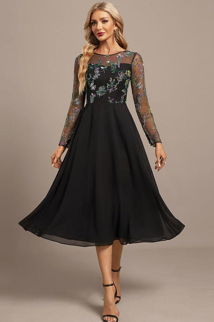 Robe Chic Élégance Florale Noir - gallery 2