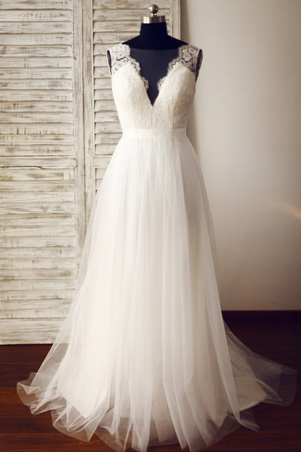 Robe Chic Blanche Trapèze Traîne Tulle