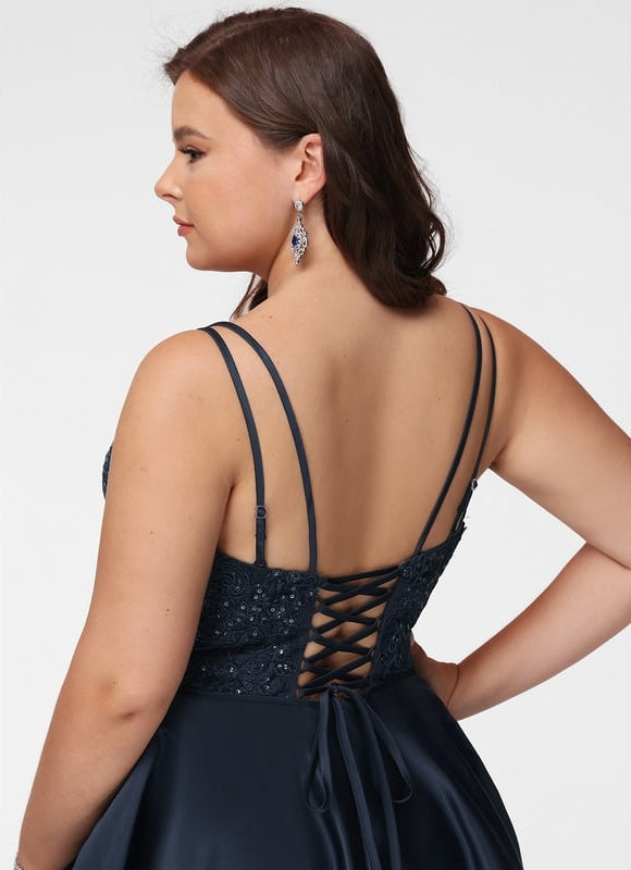 Robe Chic Marine Satinée Élégante - gallery 5