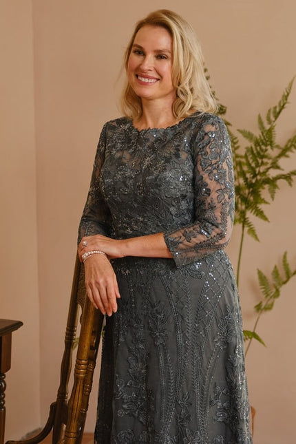 Robe Chic Dentelle Charbon - gallery 3