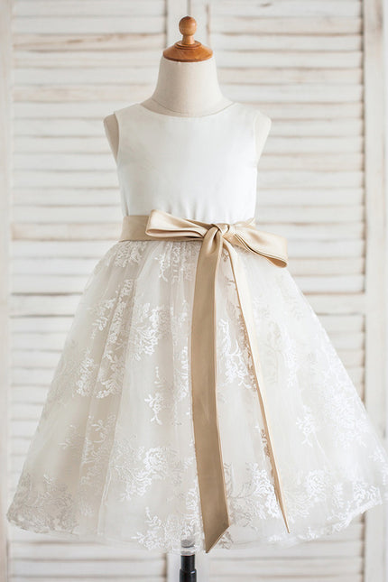 Robe Chic Beige Satin Dentelle Fille
