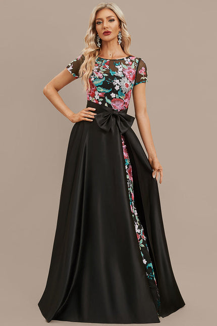 Robe Chic Noir Floral Satin