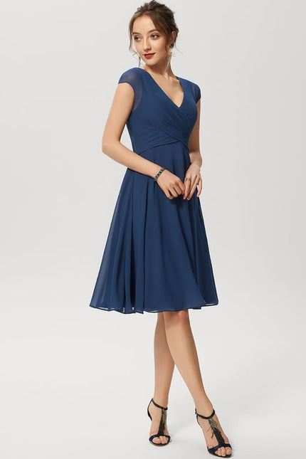 Robe Chic Cerise Flottante - gallery 1