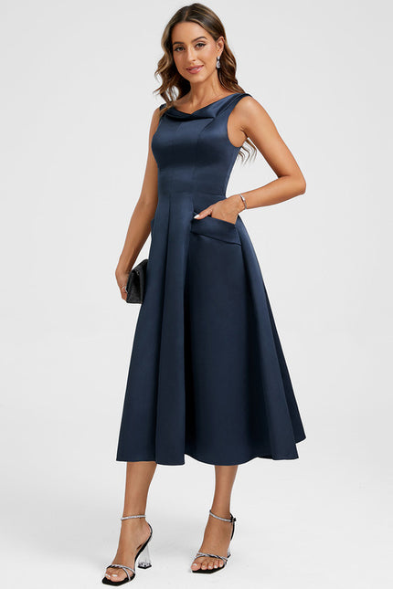 Robe Chic Satin Marine Élégante - gallery 3