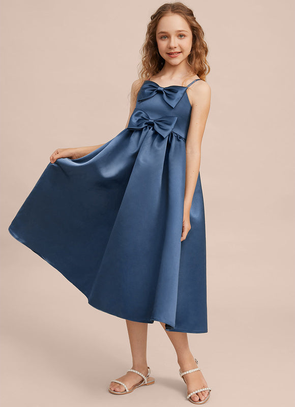 Robe Chic Satin Bleu Élégant - gallery 3