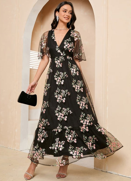 Robe Chic Fleur Noire Éthérée