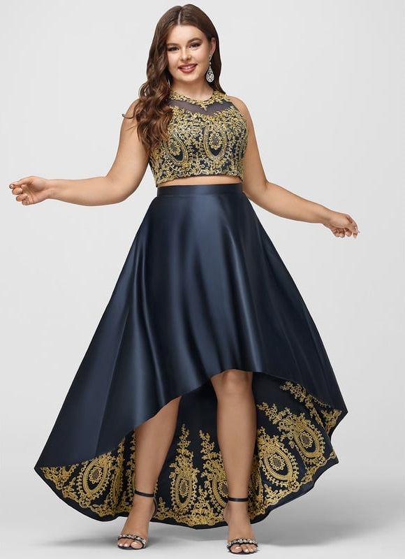 Robe Chic Ornement Noir Satiné - gallery 5