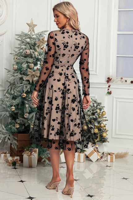 Robe Chic Élégance Florale Mystique - gallery 1