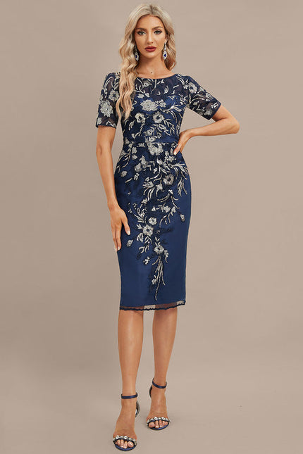 Robe Chic Nuit Florale Éclatante - gallery 1