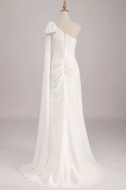 Robe Chic Blanche Asymétrique Avec Traîne - gallery 4