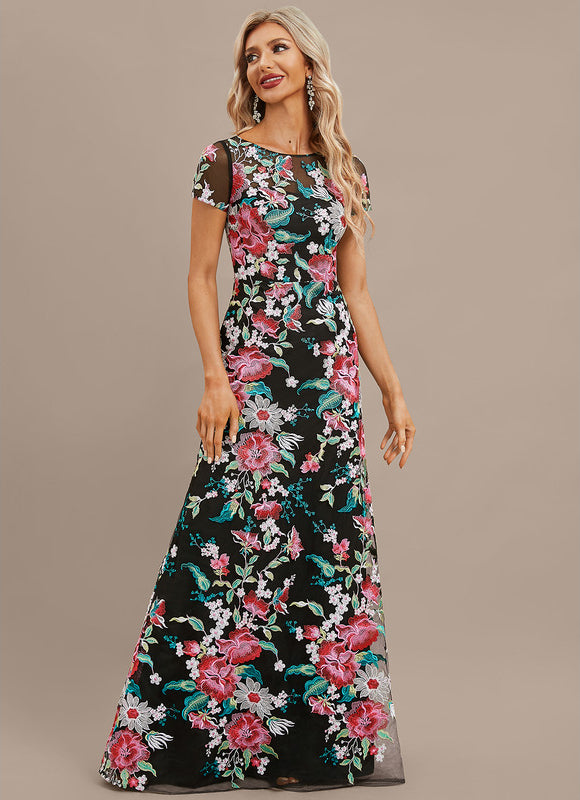 Robe Chic Noir Floral Satin - gallery 7