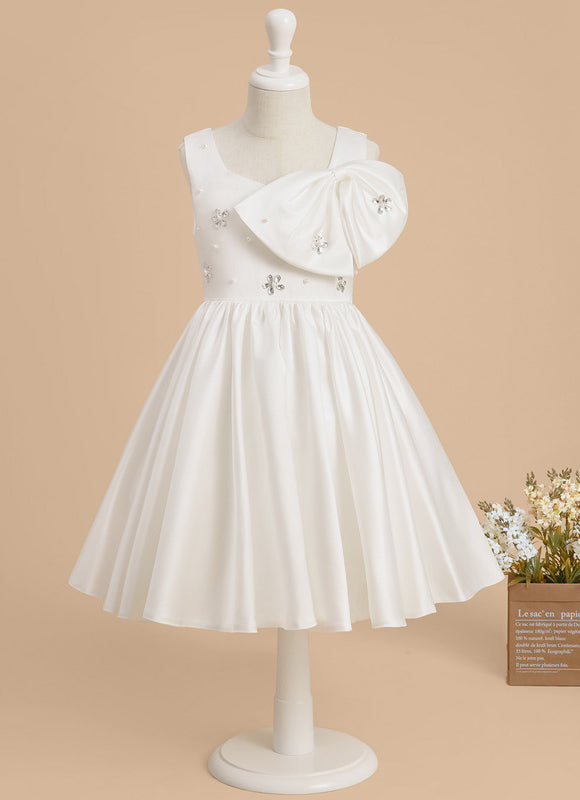 Robe Chic Satinée Éclatante