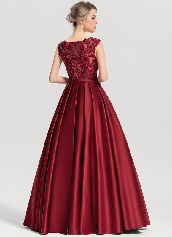 Robe Chic Rouge Satin Étoilé - gallery 2