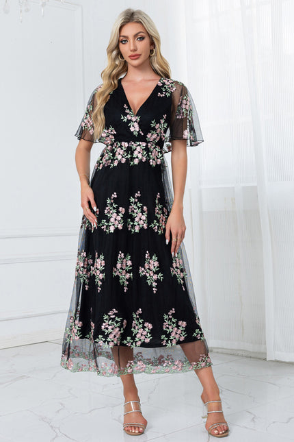 Robe Chic Brodée Élégante