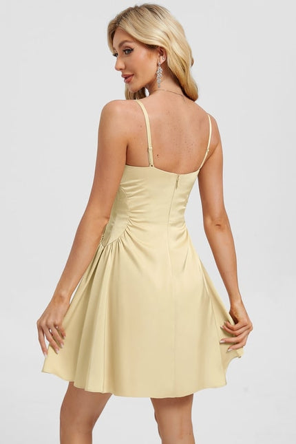 Robe Chic Jaune Pâle Satinée - gallery 1