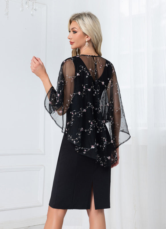 Robe D'Hotesse Chic - gallery 1