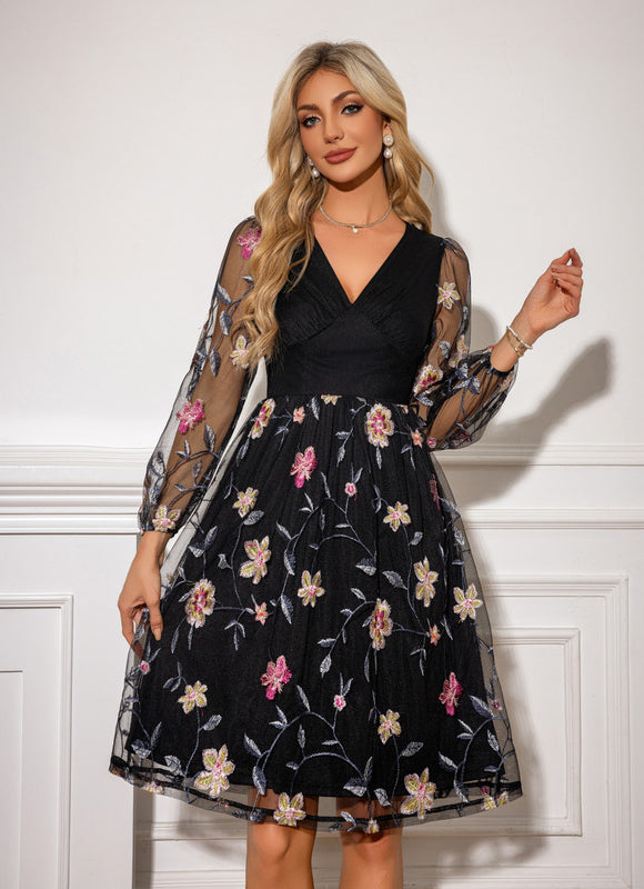 Robe Chic Brodée Élégante - gallery 5