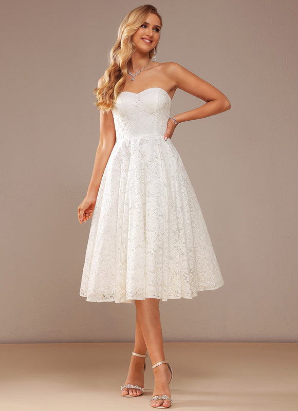 Robe Chic Dentelle Courte - gallery 4
