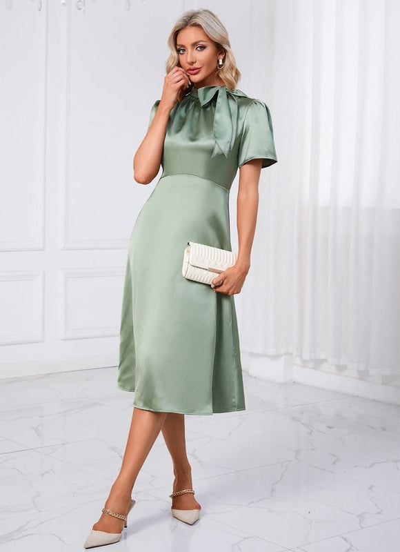 Robe Chic Satin Vert Doux - gallery 5