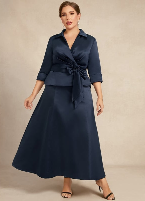 Robe Chic Bleu Marine Satinée - gallery 7