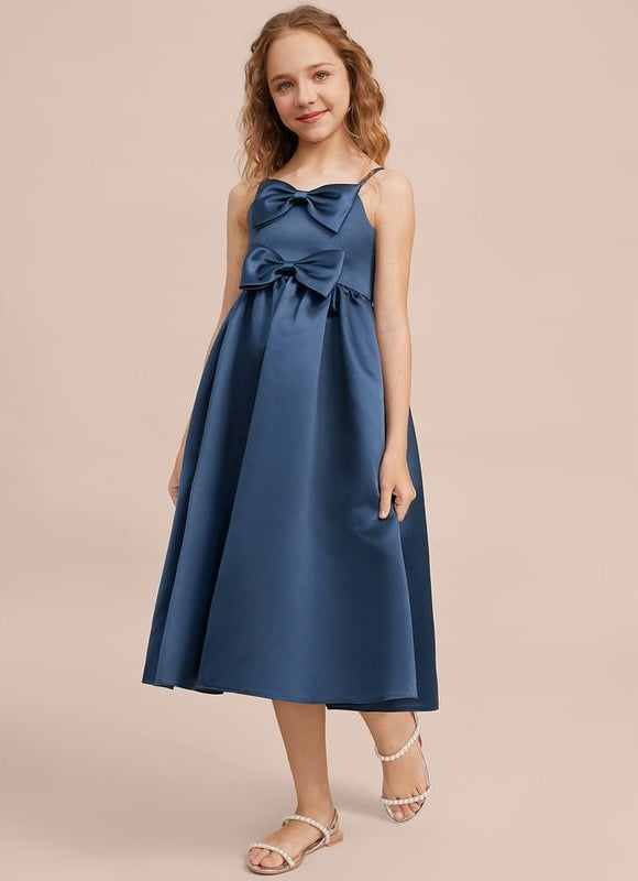 Robe Chic Satin Bleu Élégant - gallery 5
