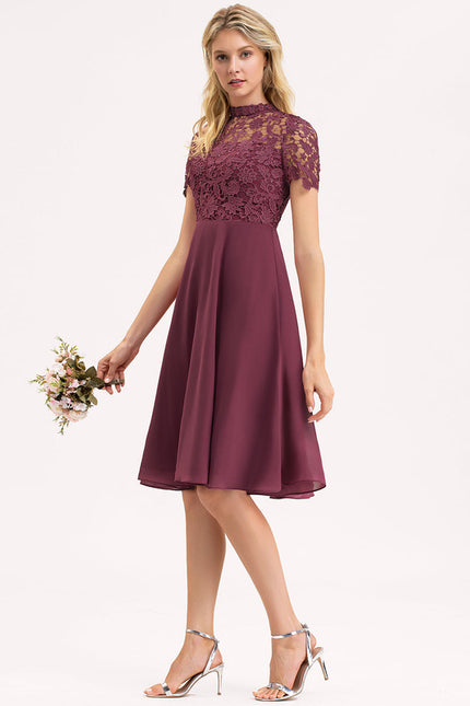 Robe Chic Dentelle Prune - gallery 1
