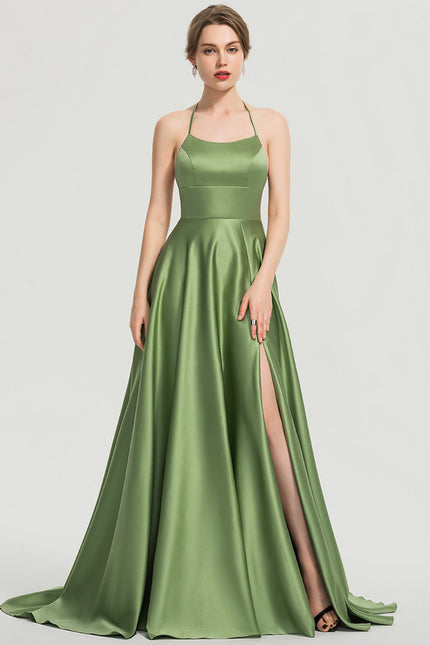 Robe Chic Verte Satinée Avec Traîne