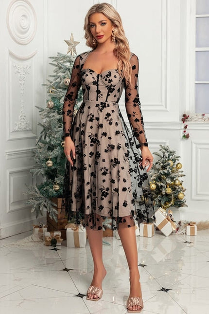 Robe Chic Élégance Florale Mystique - gallery 2