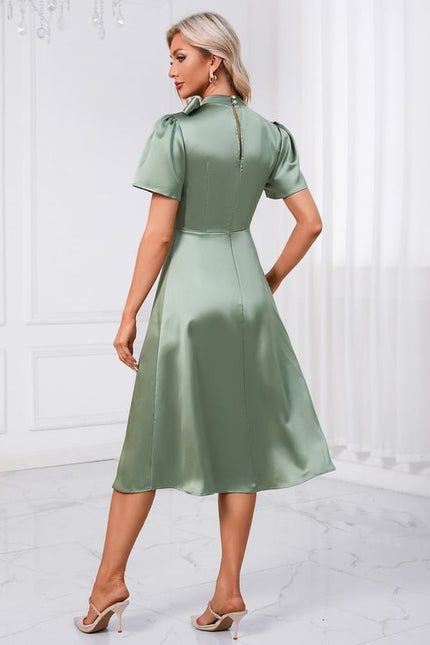 Robe Chic Satin Vert Doux - gallery 1