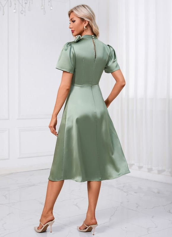 Robe Chic Satin Vert Doux - gallery 1
