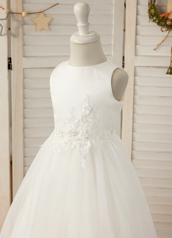 Robes De Mariage Robe Blanche Chic Et Élégante - gallery 2