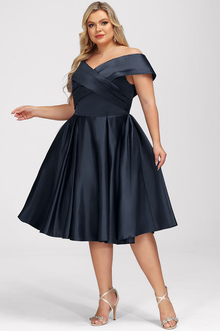 Robe Chic Bleu Marine Satinée - gallery 8
