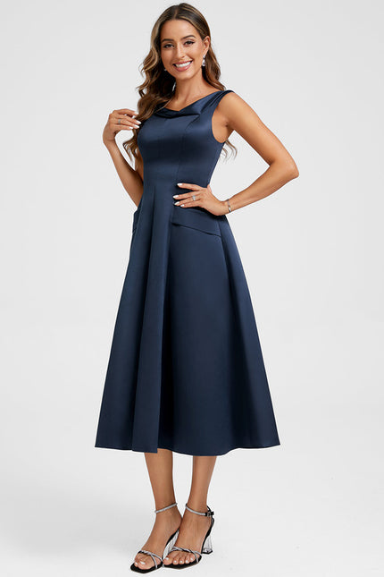 Robe Chic Satin Marine Élégante - gallery 1
