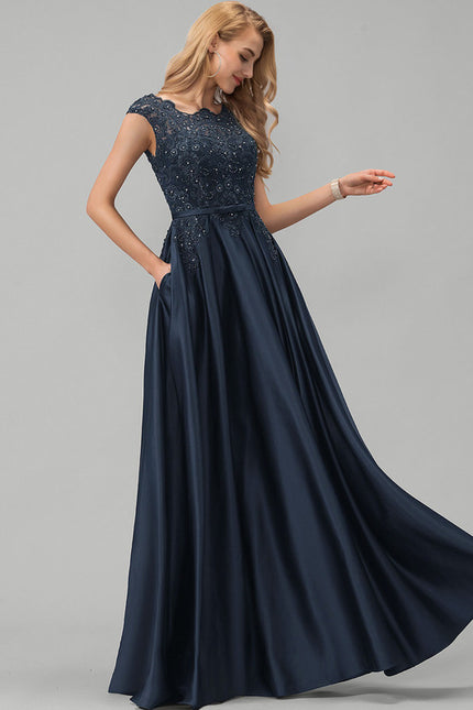 Robe Chic Élégance Lunaire - gallery 1