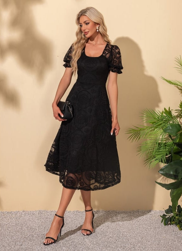 Robe Chic Dentelle Noire Midi