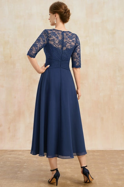 Robe Chic Marine Dentelle - gallery 5